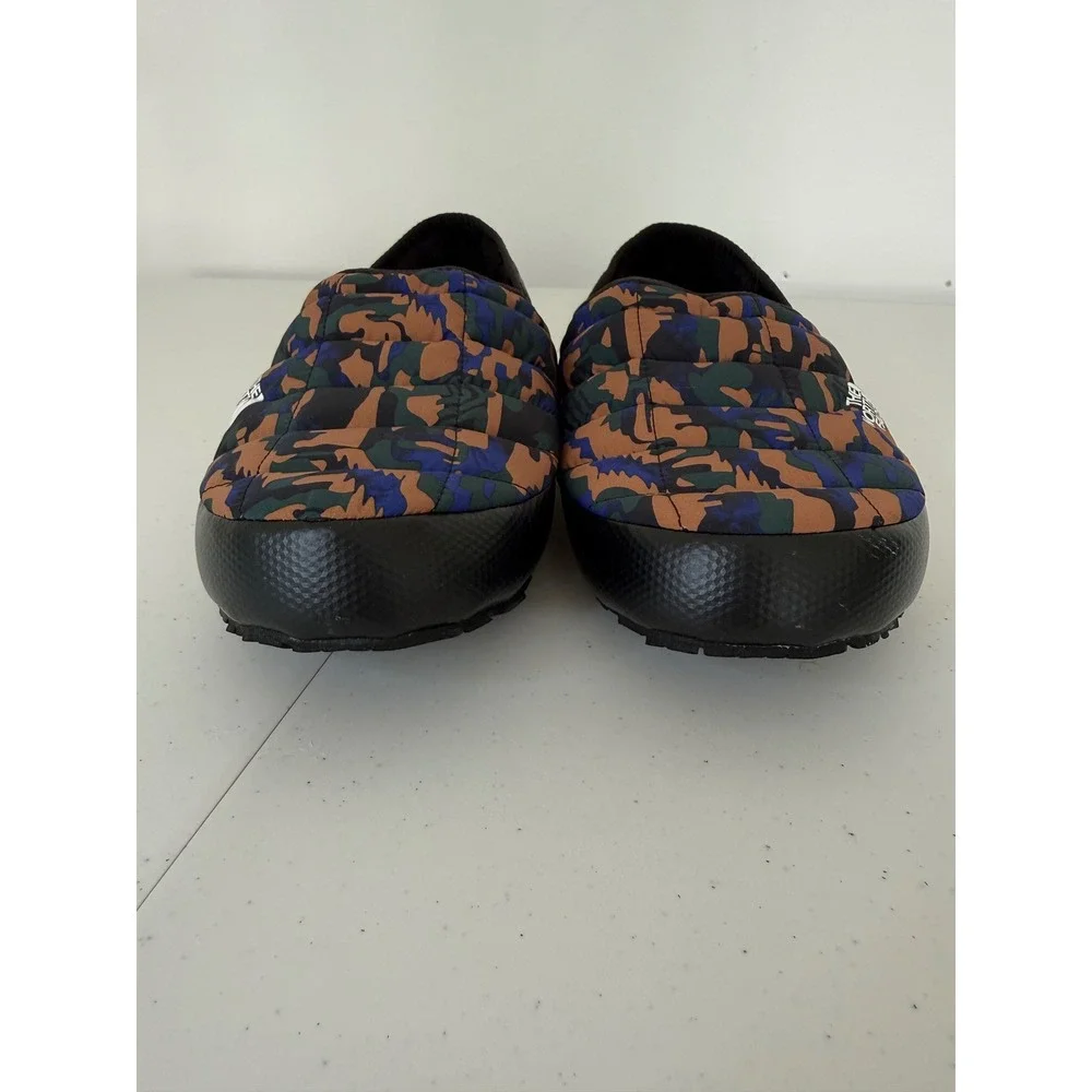 North Face Men's 9 Thermoball Traction Mule V Thyme Brushwood Camo Slippers NWOT